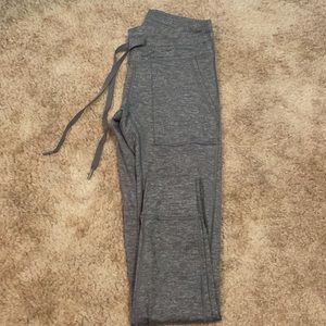 Aerie Drawcord leggings.